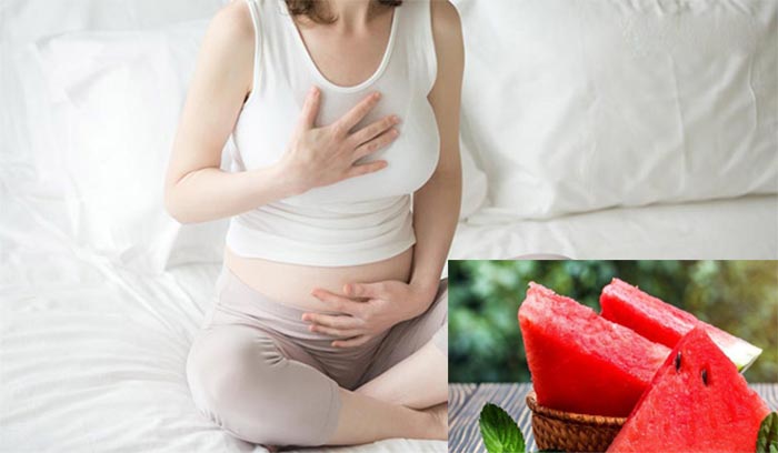 Mang thai 3 tháng đầu ăn dưa hấu cải thiện tình trạng ợ nóng