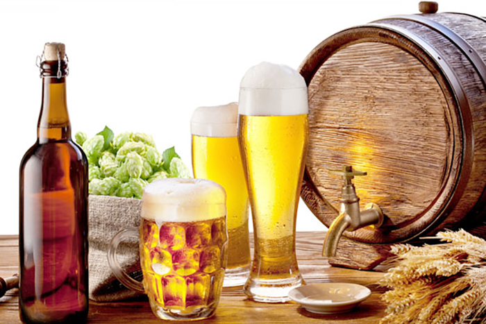 Rượu, bia kích thích tăng tiết acid dịch vị, làm tổn thương niêm mạc dạ dày người bệnh