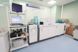 [TÂN MAI] Hệ thống xét nghiệm COBAS 6000 của hãng Roche Thụy Sĩ