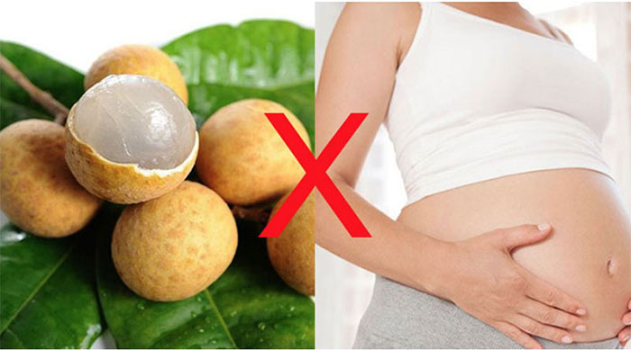 việc ăn quá nhiều nhãn làm cơ thể người mẹ nóng lên lâu ngày ảnh hưởng đến sự phát triển của thai nhi hoặc dẫn đến chảy máu, đau bụng và nặng nhất là sảy thai