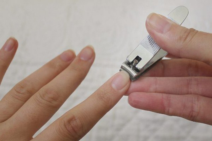 Cắt móng tay giúp giảm tổn thương cơ quan sinh dục khi tự sướng