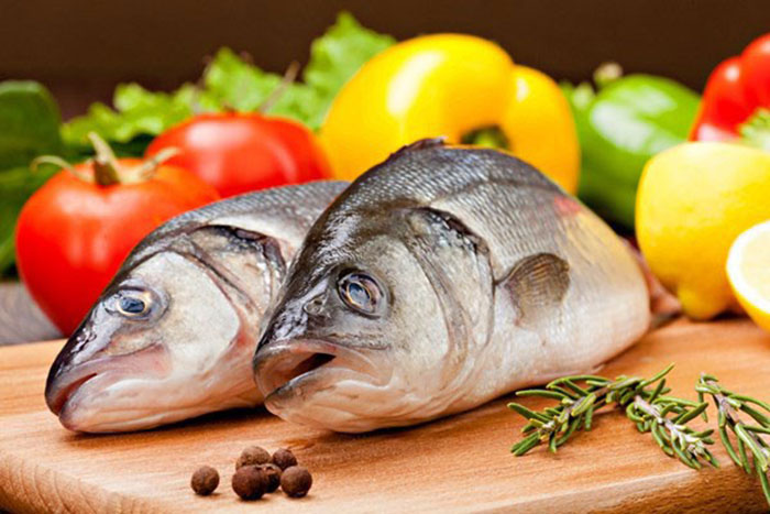 Cá chứa nhiều chất dinh dưỡng, đặc biệt là protein và omega-3 tốt cho người đau dạ dày