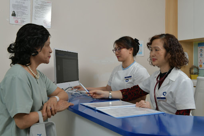 Căn cứ vào tình trạng cụ thể của người bệnh mà bác sĩ sẽ chỉ định loại thuốc phù hợp