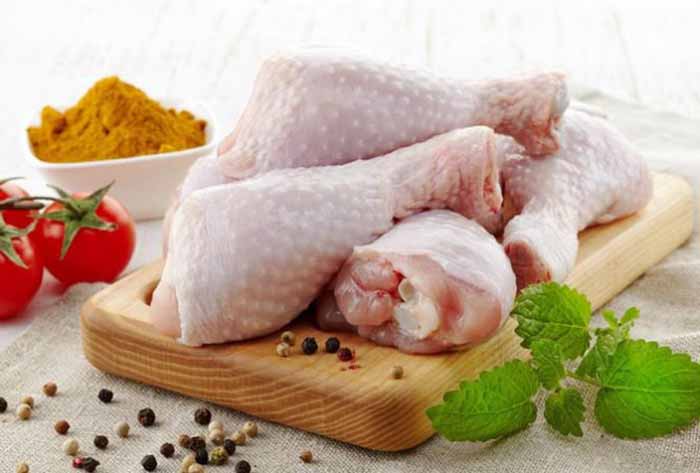 Thịt gà có tác dụng chống viêm, tăng cường hấp thụ các chất dinh dưỡng khác