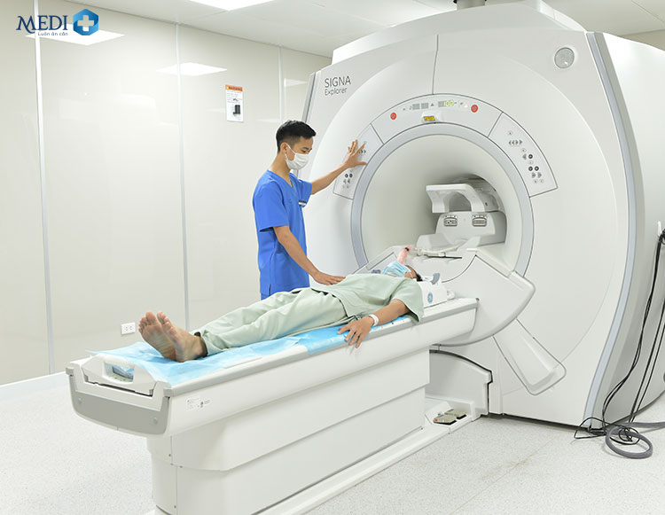 Chụp CT phổi giúp đánh giá sớm những tổn thương tại phổi