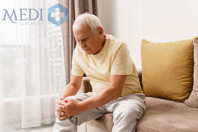 Viêm khớp gối thường gặp ở người cao tuổi, bị béo phì hoặc tiền sử bị bệnh