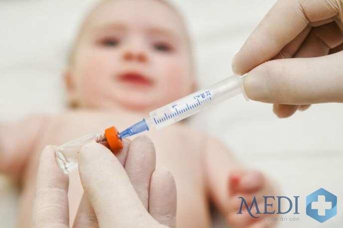 Tiêm vắc xin ngừa Hib là cách phòng tránh viêm màng não tốt nhất cho trẻ