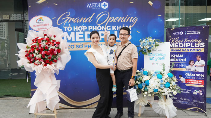 MEDIPLUS Phạm Văn Đồng tiếp đón hàng trăm khách hàng dịp khai trương