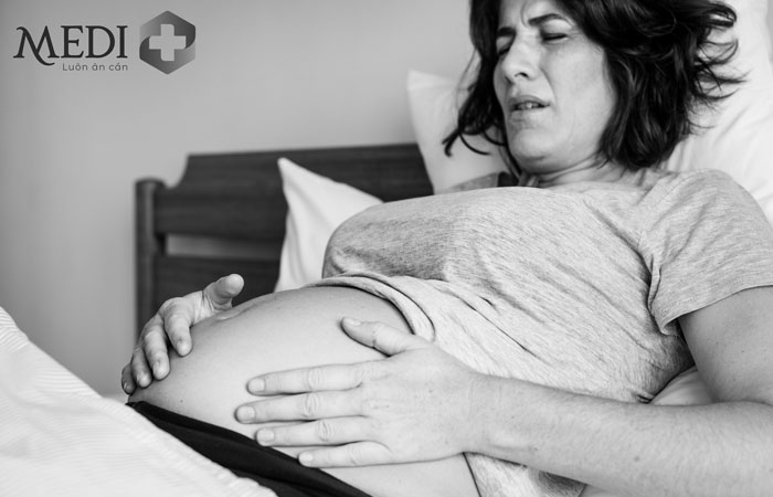 Quá trình chuyển dạ trung bình kéo dài 8 - 18 tiếng phụ thuộc vào lần mang thai của sản phụ