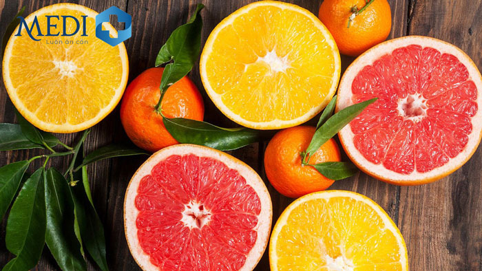 Các loại quả mọng chứa nhiều vitamin C tốt cho xương khớp