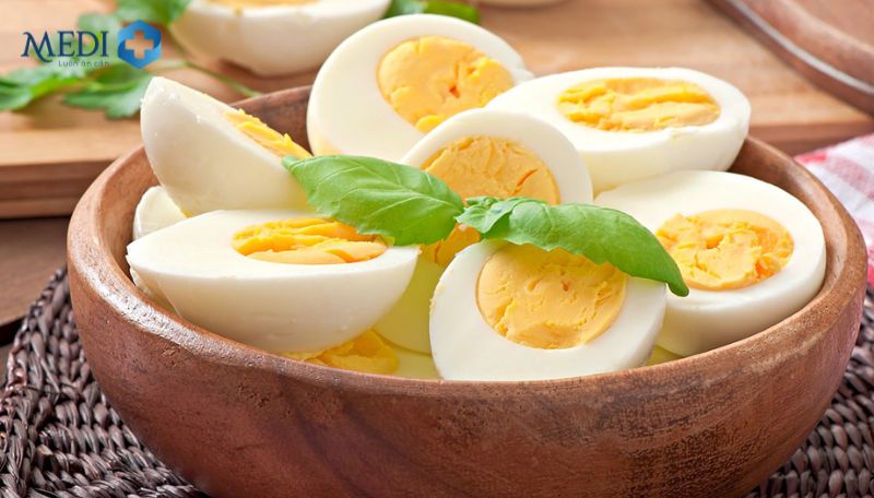 1 quả trứng gà luộc bao nhiêu calo [protein] | Tìm hiểu chi tiết 
