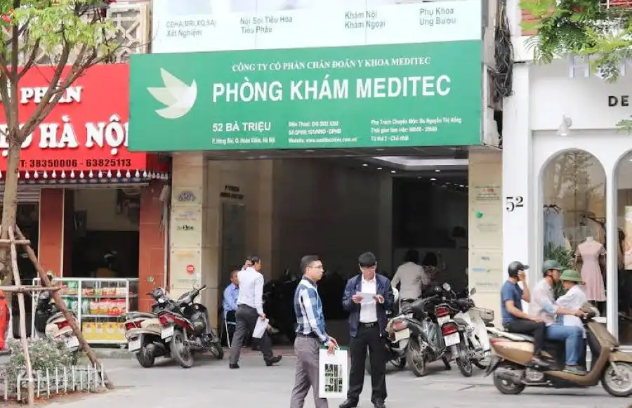 Cổng phòng Khám Đa Khoa Meditec