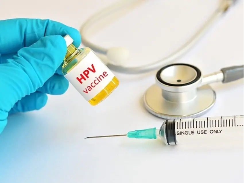 Tiêm phòng vắc-xin phòng ngừa virus HPV