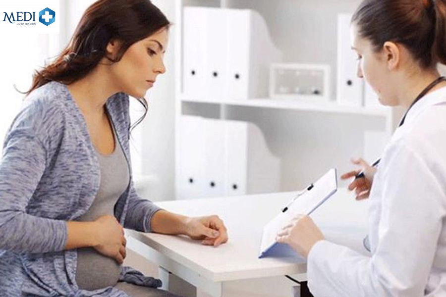 Bị viêm phụ khoa khi mang thai 3 tháng cuối có nguy hiểm không?