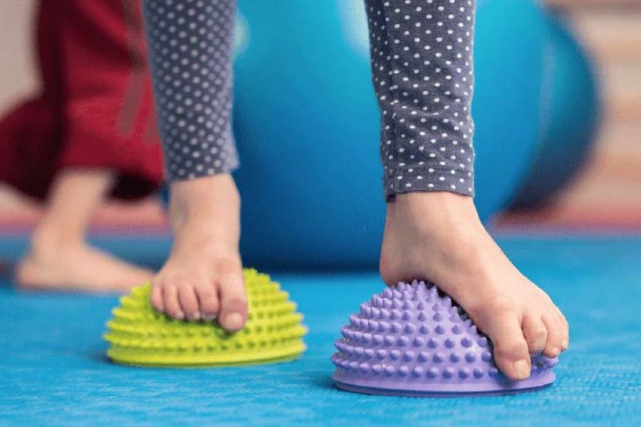 6 bài tập cho trẻ bàn chân bẹt an toàn, hiệu quả