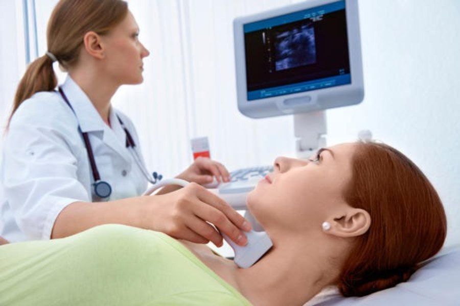 Bệnh nhân cần phẫu thuật khi ung thư tuyến giáp đã được chẩn đoán