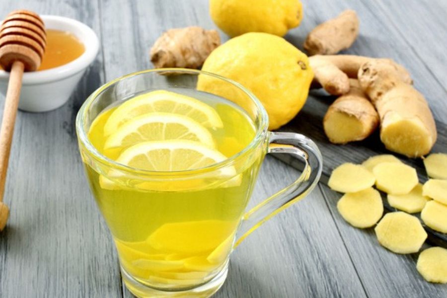 Làm sạch họng khi bị trào ngược dạ dày bằng chanh và mật ong