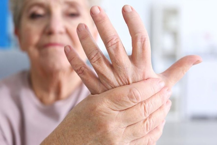 Cần siêu âm cơ xương khớp có hiện tượng tê bì, mất cảm giác ở tay, chân