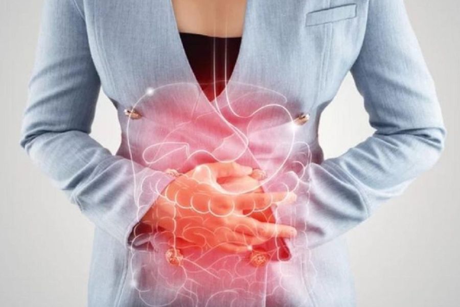 Trào ngược dạ dày gây đau lưng: 3 Nguyên nhân và 3 Cách chữa