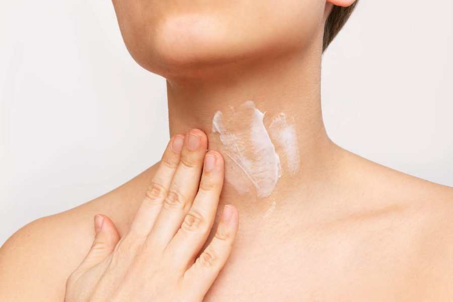 Người bệnh có thể gặp tình trạng khàn giọng, khó nói to, hoặc thay đổi thanh âm
