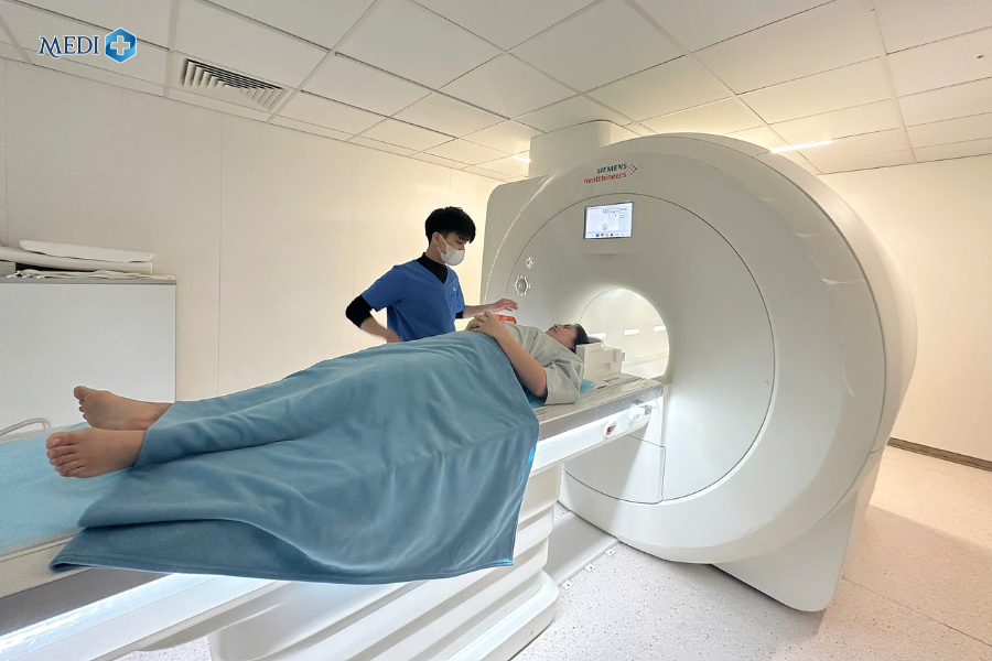 TRẢI NGHIỆM CHỤP MRI TẠI MEDIPLUS NAM ĐỊNH: “KHÔNG ĐÁNG SỢ NHƯ TÔI TỪNG NGHĨ”